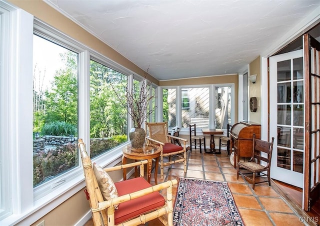 1929 Chard Rd, Cazenovia, NY 13035 - sunroom with healthy amount of natural light and tile patterned flooring