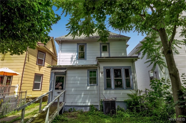 149 Parkview Ave, Buffalo, NY 14210 - rear view of house