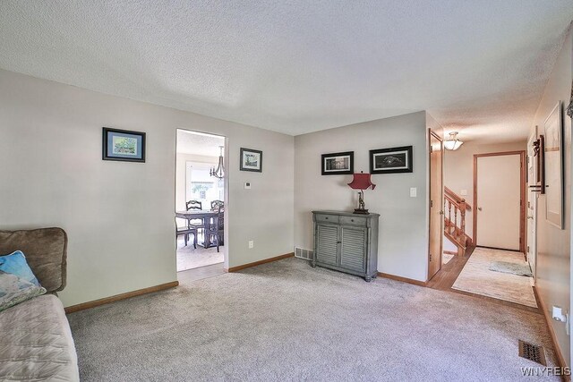 58 Williamsburg Ln, Lancaster, NY 14086 - photo 4