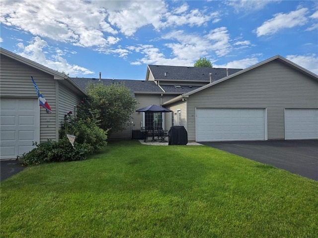18 Hamlin Dr, Canandaigua City, NY 14424 - photo 2