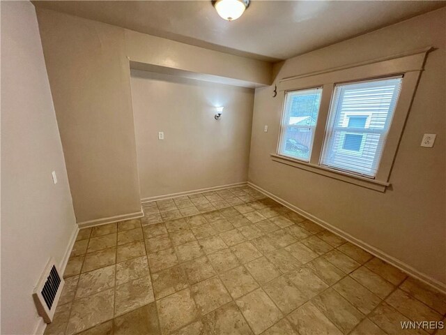 323 Highgate Ave, Buffalo, NY 14215 - photo 17