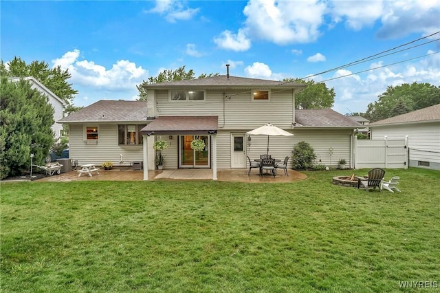17 Treehaven Rd, West Seneca, NY 14224 - rear view of property with an outdoor fire pit, a patio area, and a shingled roof