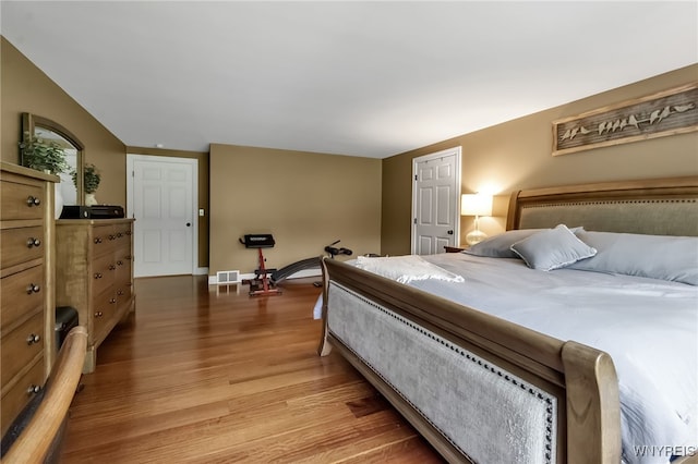 4901 Pineledge Dr W, Clarence, NY 14031 - bedroom featuring light wood-style flooring and baseboards