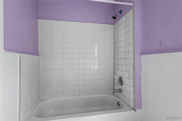 531 Lisbon Ave, Buffalo, NY 14215 - photo 36