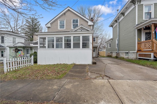 35 SW 9th St, Oswego, NY 13126 - photo 1