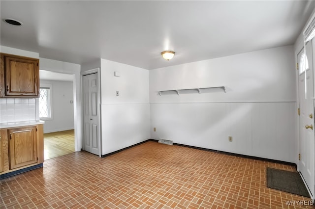 54 Arthur St, Cheektowaga, NY 14225 - photo 12