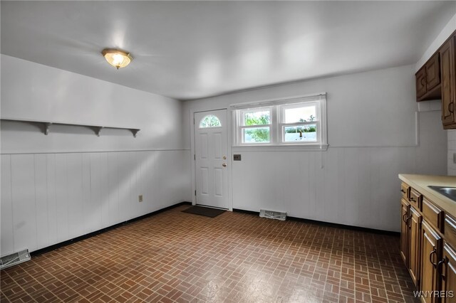 54 Arthur St, Cheektowaga, NY 14225 - photo 13