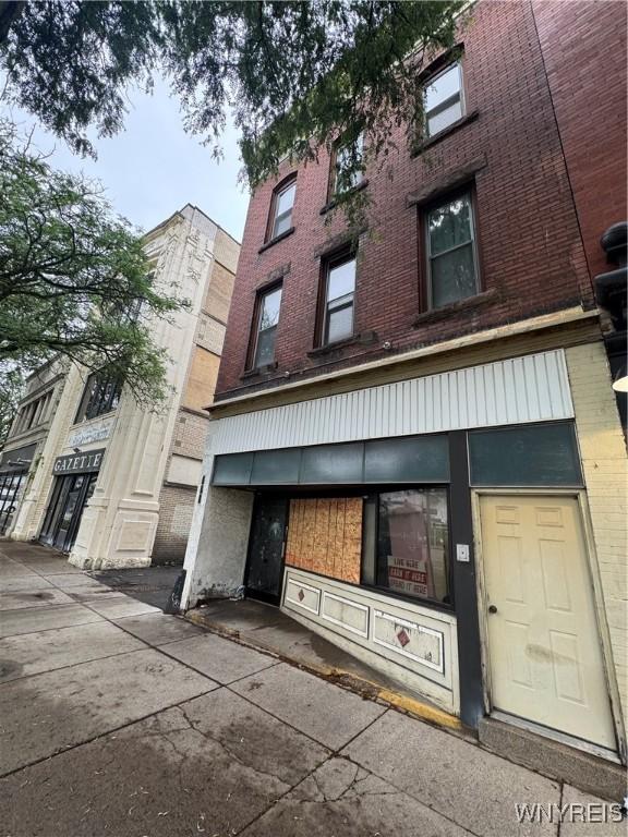 316 Niagara St, Niagara Falls, NY 14303 - photo 4