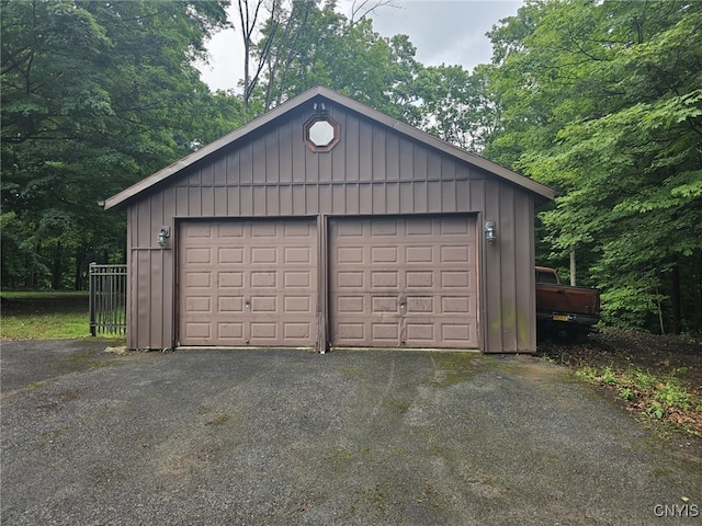 7179 Farnham Rd, Lysander, NY 13112 - photo 14