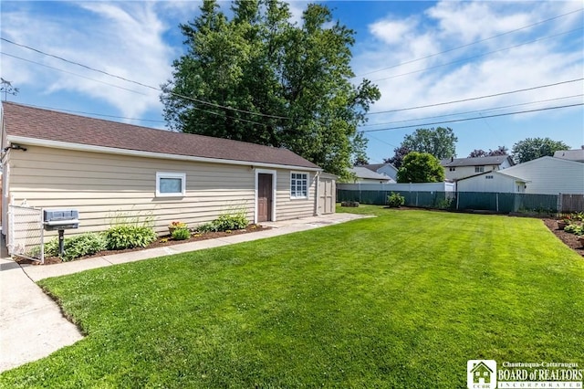 19 Darwin Dr, Lancaster, NY 14043 - view of yard