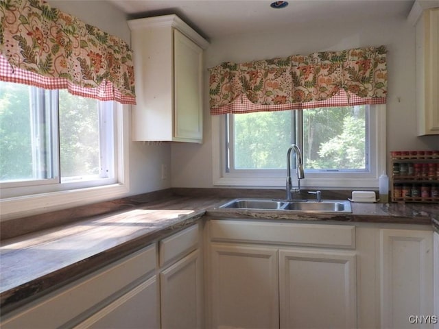 3683 Armstrong Rd, Camillus, NY 13209 - photo 6