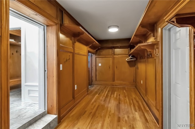 6862 Lake Shore Rd, Evans, NY 14047 - spacious closet with light wood finished floors