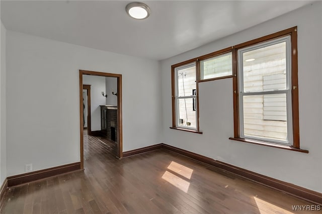 20 Rejtan St, Buffalo, NY 14206 - unfurnished room with wood finished floors and baseboards