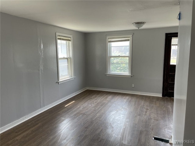 959 Erie Ave, North Tonawanda, NY 14120 - photo 7