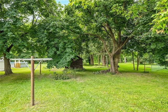 113 Myrtle St, Leroy, NY 14482 - view of green lawn
