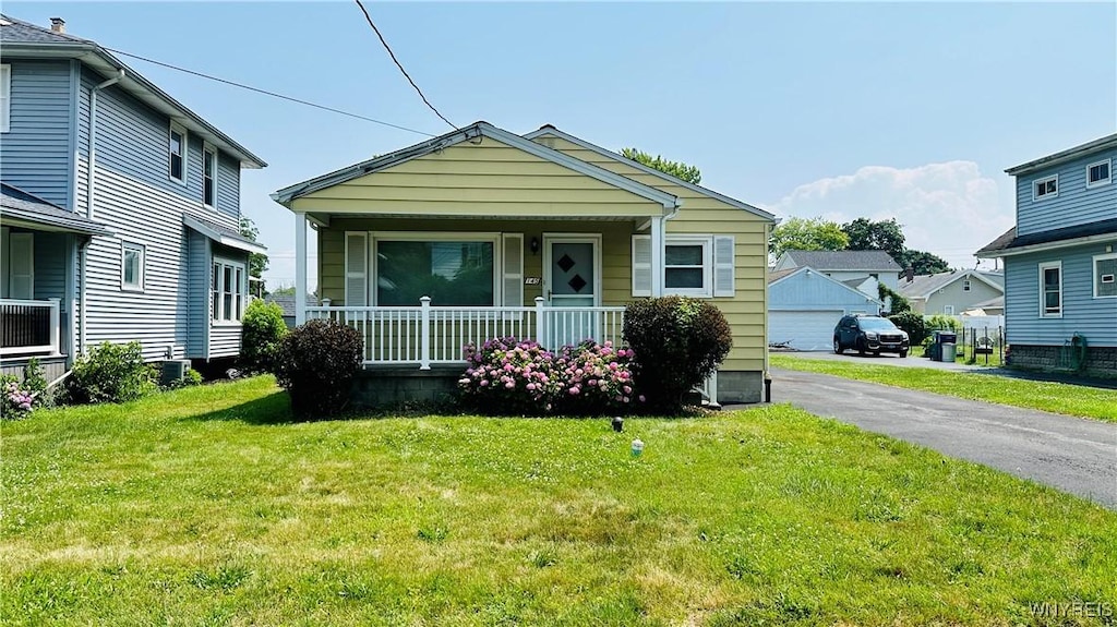 145 73rd St, Niagara Falls, NY 14304 - photo 1