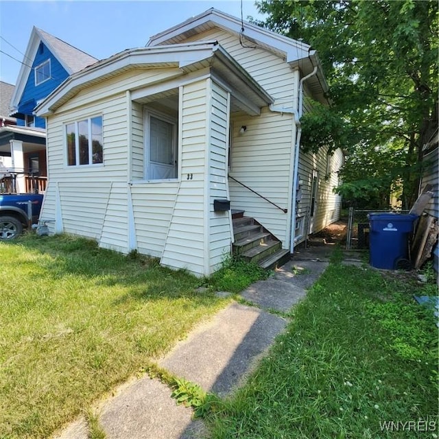 33 Argus St, Buffalo, NY 14207 - photo 2