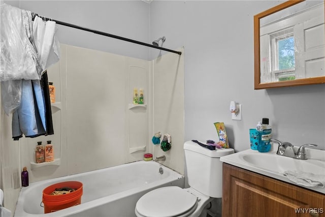 1810 Niagara St, Niagara Falls, NY 14303 - full bath featuring bathing tub / shower combination and vanity