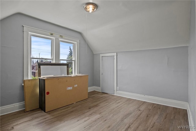 1810 Niagara St, Niagara Falls, NY 14303 - bonus room with lofted ceiling and wood finished floors