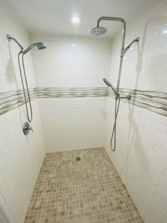 1565 Tupper Hill Rd, Franklin, NY 13775 - bathroom featuring a tile shower