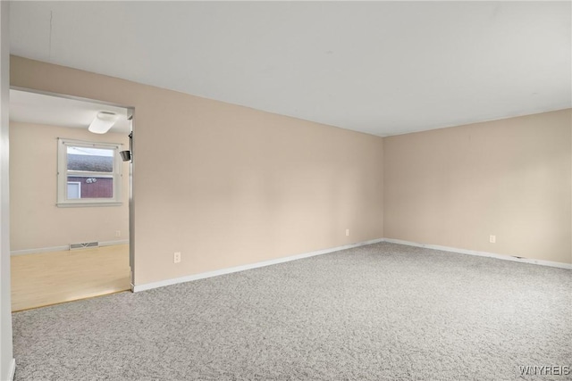 73 Willowcrest Dr, West Seneca, NY 14224 - carpeted spare room featuring baseboards