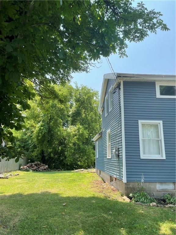 16562 Ridge Rd, Murray, NY 14470 - view of side of property