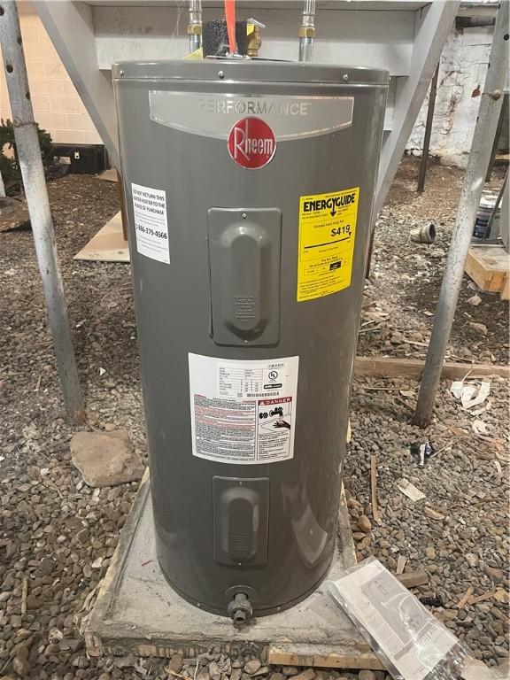 16562 Ridge Rd, Murray, NY 14470 - utilities featuring electric water heater