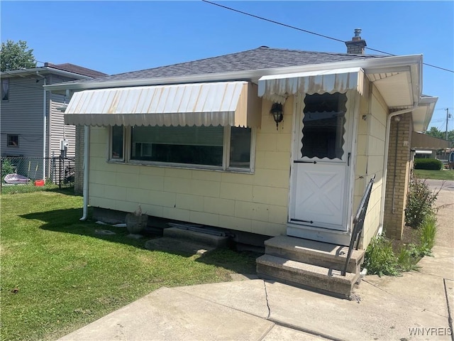 275 Nagel Dr, Cheektowaga, NY 14225 - view of front facade with entry steps and roof with shingles