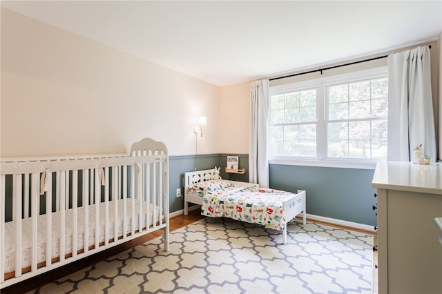 7 Chipping Rdg, Perinton, NY 14450 - bedroom with wood finished floors and baseboards