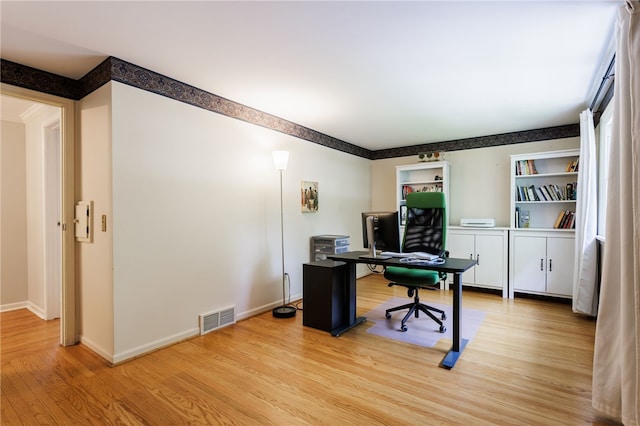 7 Chipping Rdg, Perinton, NY 14450 - office with light wood-style flooring and baseboards