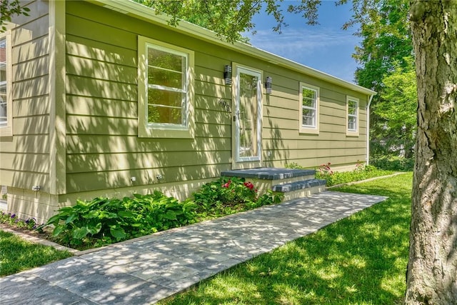 493 Holt Rd, Webster, NY 14580 - photo 2