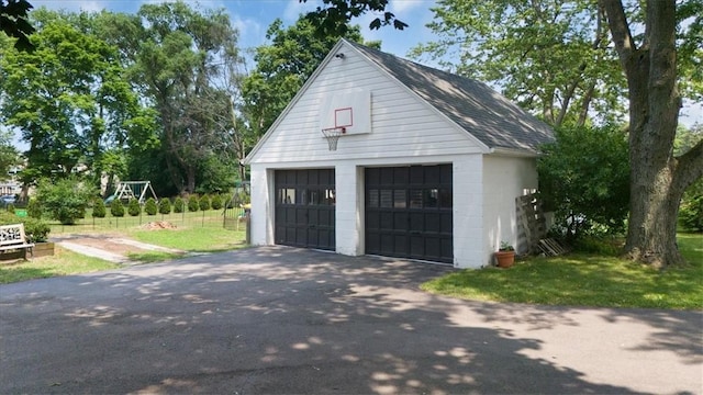 746 Dewitt Rd, Webster, NY 14580 - view of detached garage