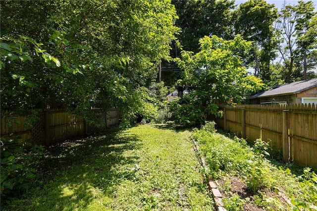 36.5 Austin St, Rochester, NY 14606 - view of fenced backyard