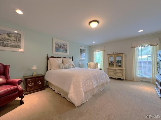 39 Wickendon Ct, Amherst, NY 14221 - bedroom featuring light colored carpet and recessed lighting