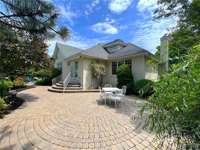 39 Wickendon Ct, Amherst, NY 14221 - view of patio / terrace