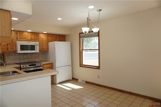 7729 Japine Dr, Clay, NY 13090 - photo 9