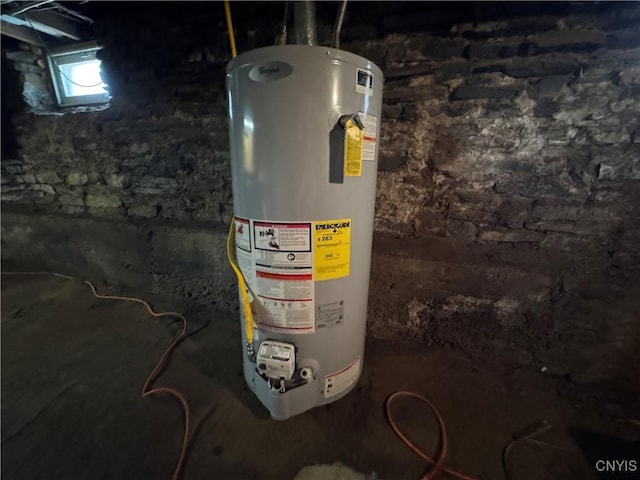 410 W Elm St, Oneida, NY 13421 - utility room featuring gas water heater