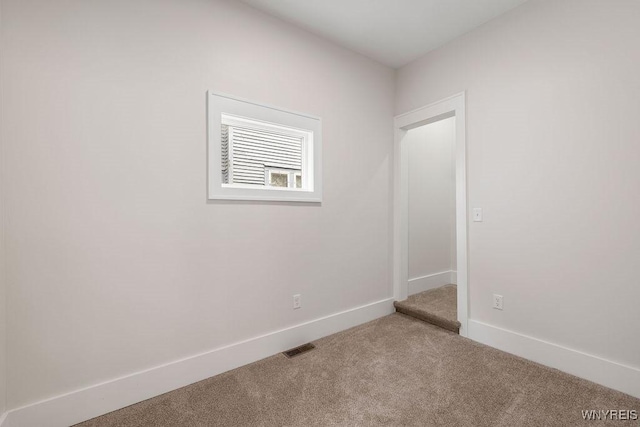 145 14th St, Buffalo, NY 14213 - empty room with carpet flooring and baseboards