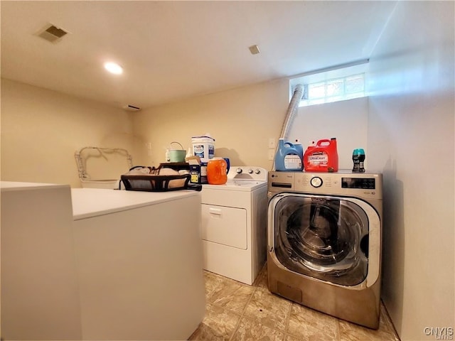 128 Dorando Way, Salina, NY 13090 - laundry area featuring separate washer and dryer