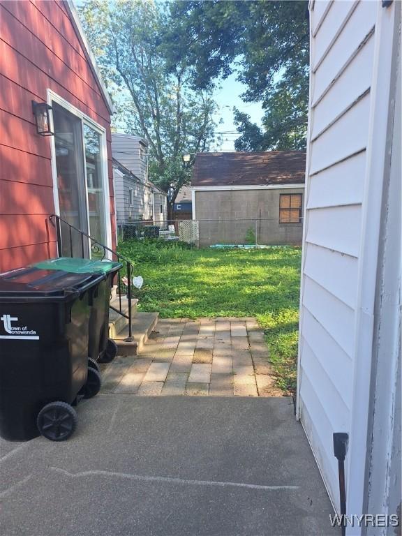 24 Wenonah, Tonawanda, NY 14150 - view of patio / terrace