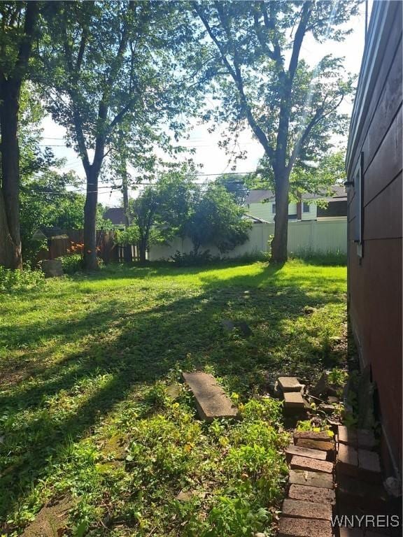 24 Wenonah, Tonawanda, NY 14150 - view of yard