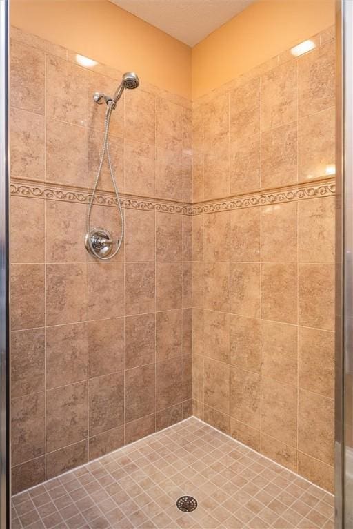 1100 Yorkshire Way, Victor, NY 14564 - bathroom featuring a shower stall