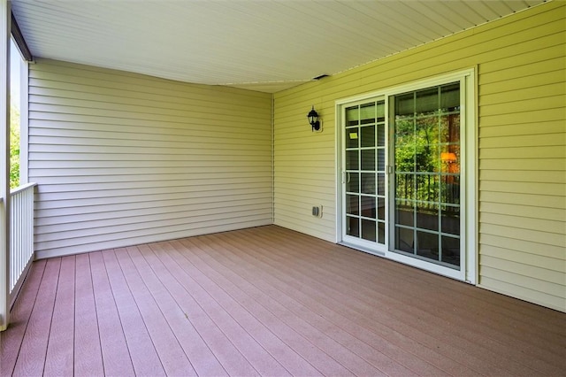 1100 Yorkshire Way, Victor, NY 14564 - view of wooden deck