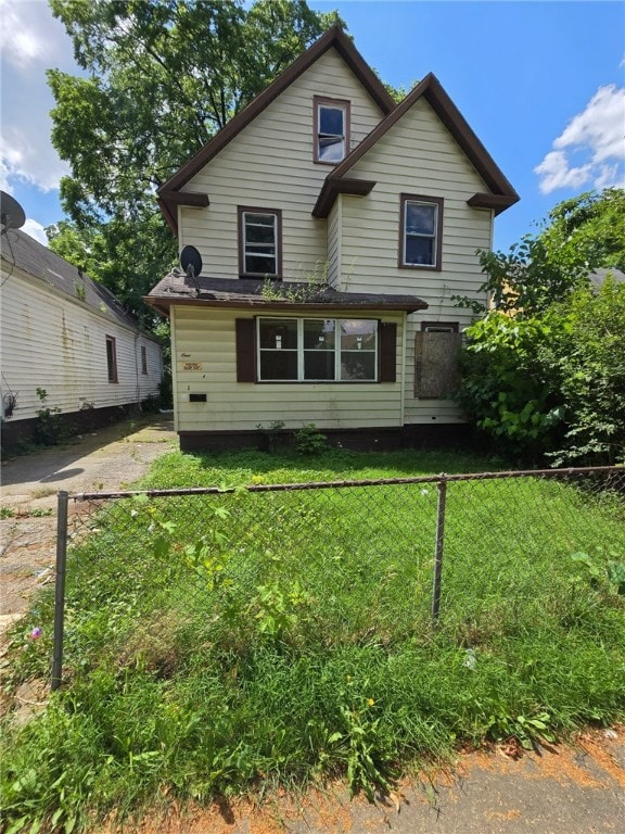 1 W Kenmore St W, Rochester, NY 14611 - view of front of home