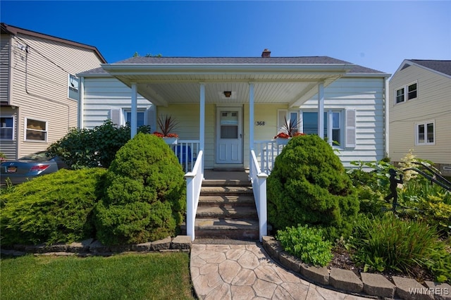 368 Cayuga Creek Rd, Cheektowaga, NY 14227 - bungalow-style house with covered porch