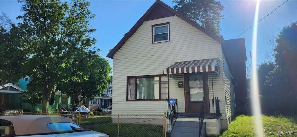 4 Regina Pl, Buffalo, NY 14208 - view of front of property