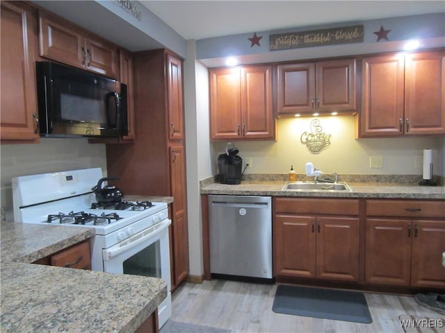 3930 Taylor Rd, Orchard Park, NY 14127 - photo 5