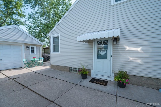 282 N Wrexham Ct, Tonawanda, NY 14150 - entrance to property featuring a garage