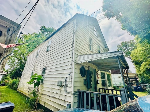 253 Gold St, Buffalo, NY 14206 - view of home's exterior