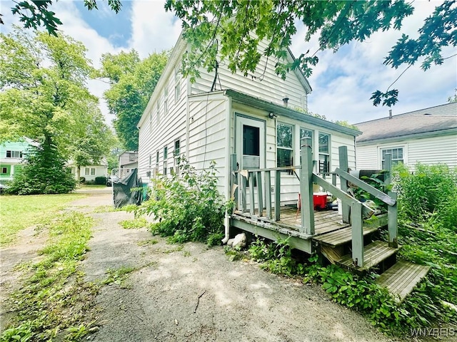 253 Gold St, Buffalo, NY 14206 - view of front of home